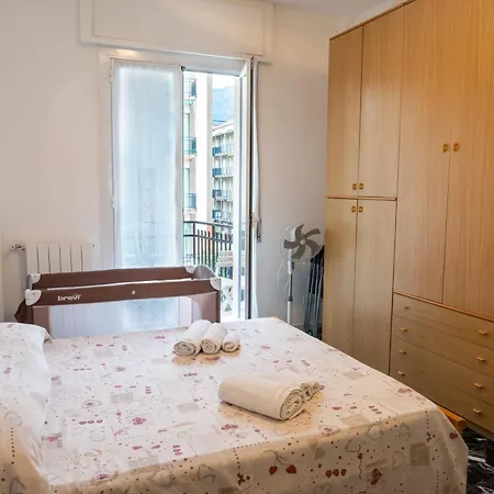 アパート Roma 8 Centralissimo Marina dʼAndora